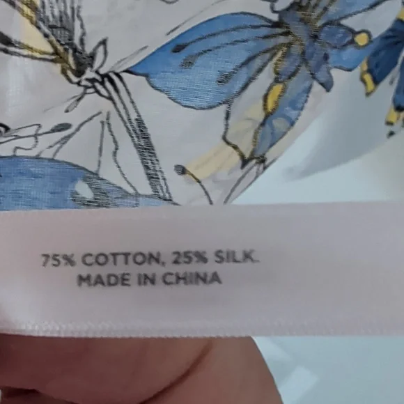 Talbots 75% Cotton and 25 % Silk Scarf with Floral and Butterfly Design - Picture 4 of 6